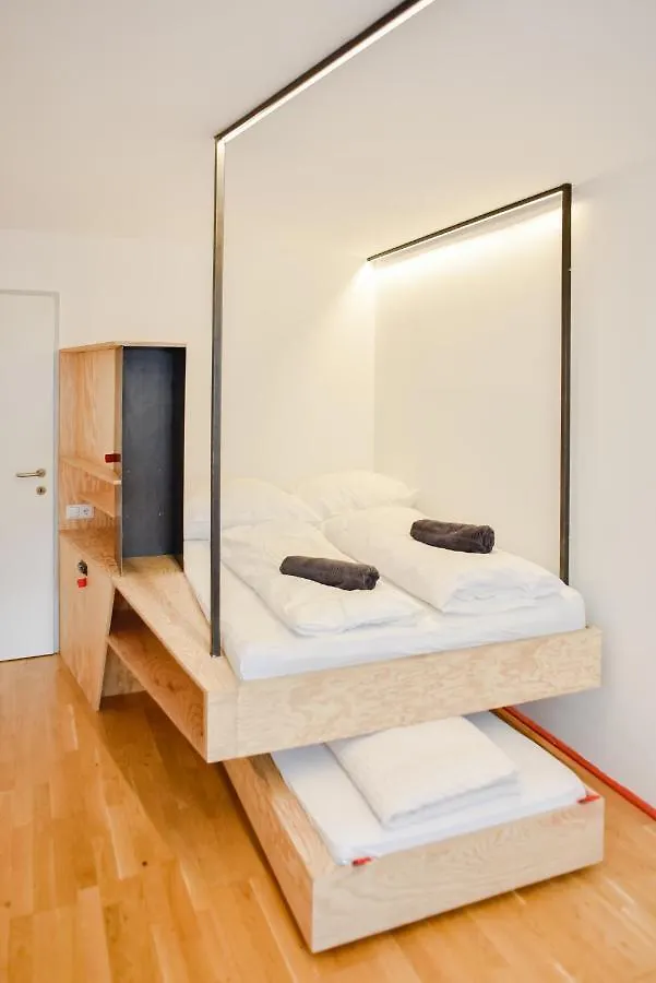 Montagu Hostel Innsbruck Austria